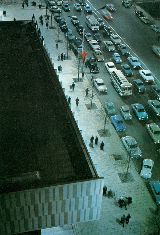 0_de0aa_e12716fb_XL.jpg