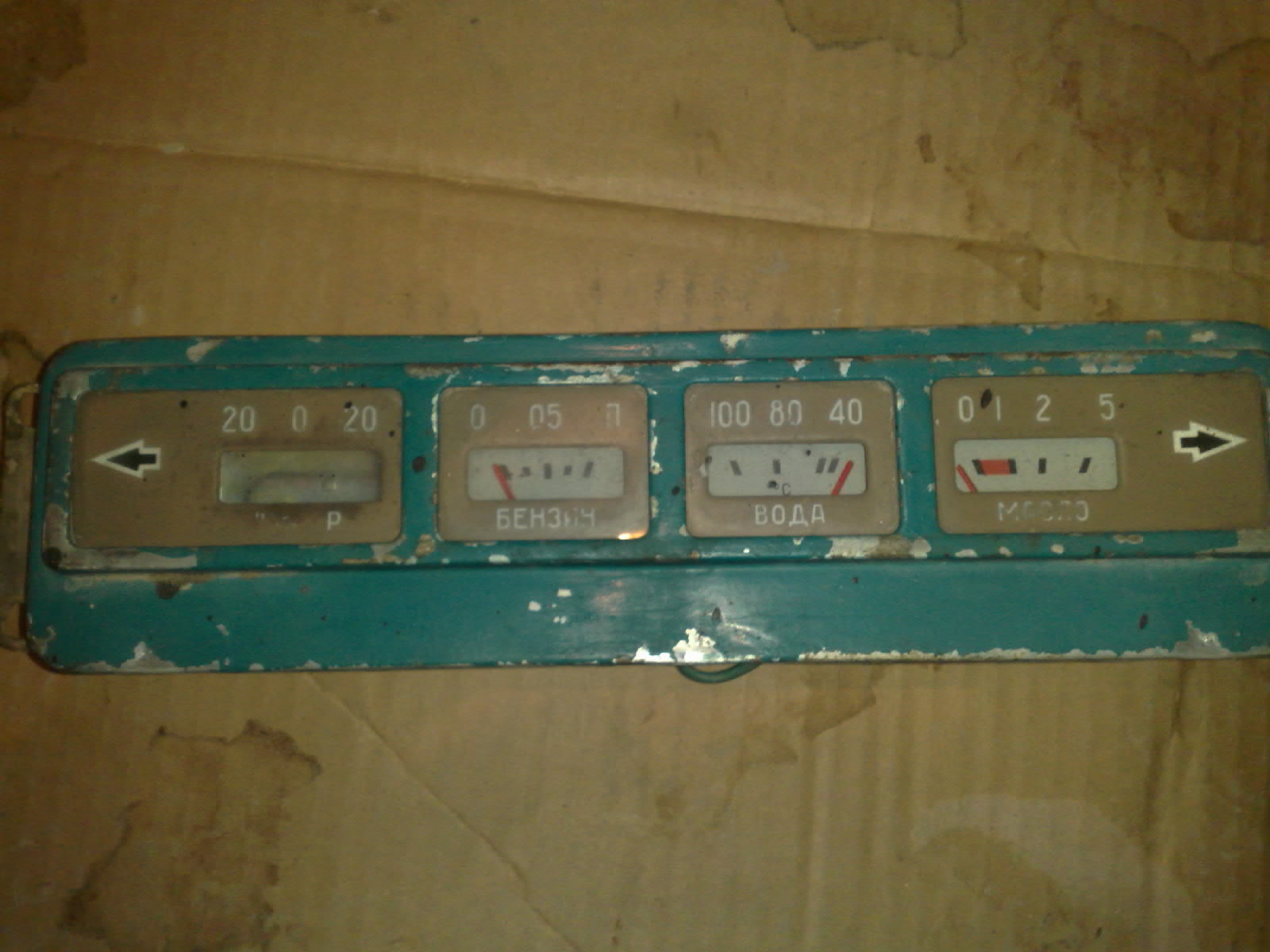 10112011100-001.jpg
