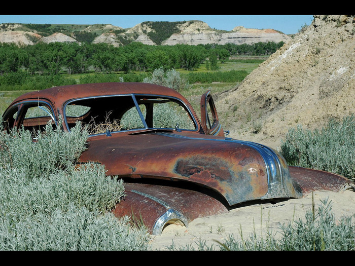 1304724_Old_Car_359.jpg