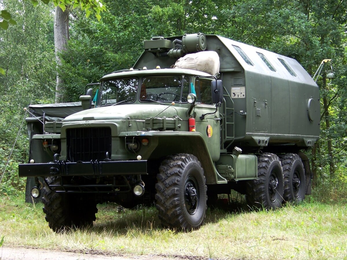 1328710249_truck-auto.info_ural-375_4.jpg