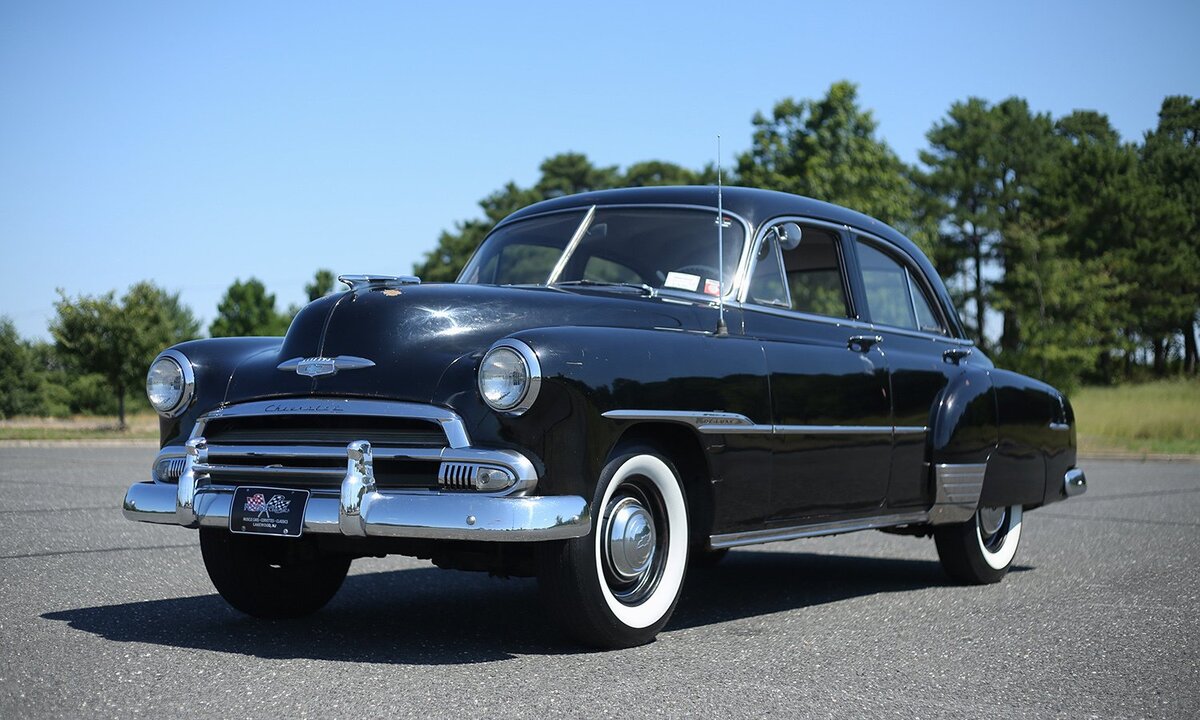 1951-chevrolet-deluxe.jpg