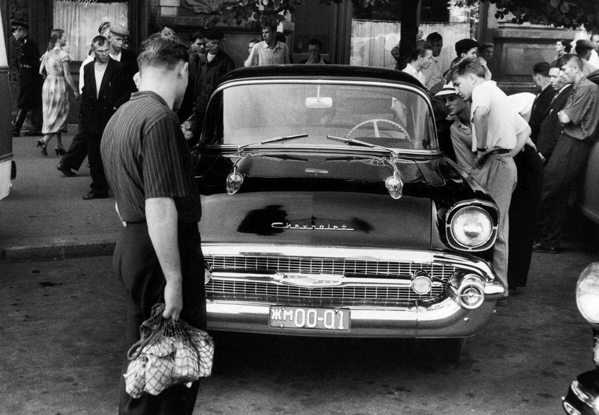 1957 Chevrolet д жм 00-01.jpg