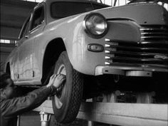 45bb9aed8274bfdd199ce7947f52146a--cars.jpg