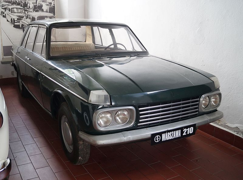 800px-FSO_Warszawa_210_-_Muzeum_w_Chlewiskach.jpg