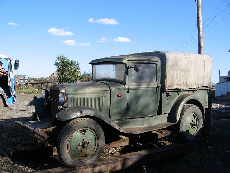 800px-GAZ-4.jpg