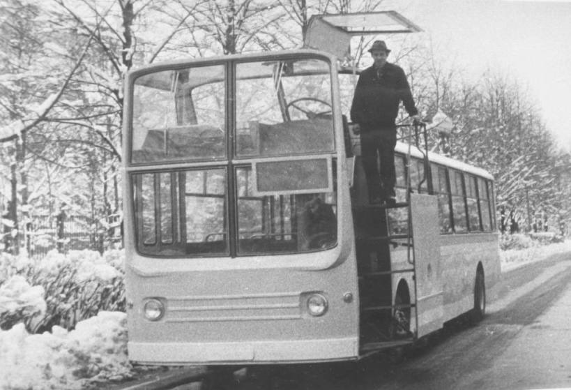 869951es-960.jpg