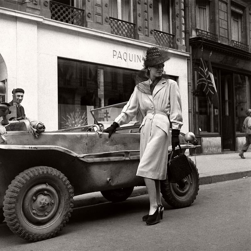 bob-landry-vintage-fashion-in-paris-1944-11.jpg