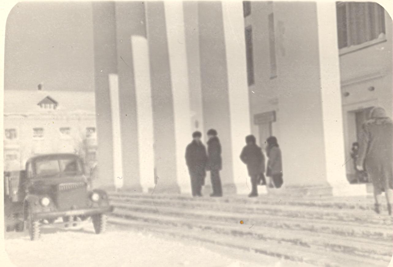 ГАЗ-51А г. Оха. Декабрь 1965 г..JPG