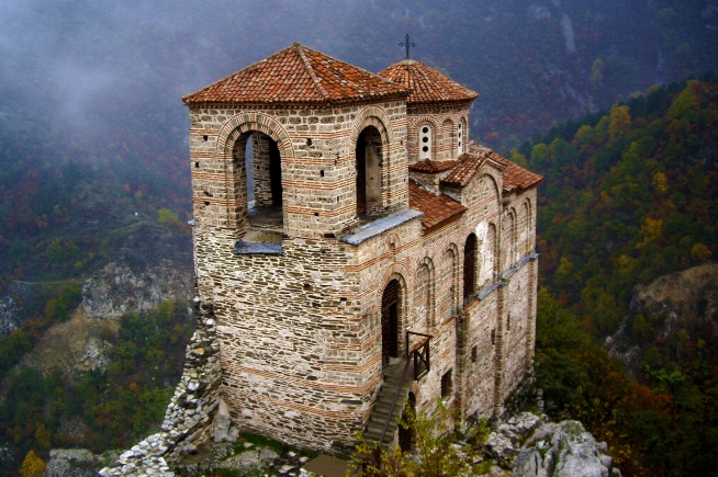 iamgesasenova1-shopped-654x435.jpg