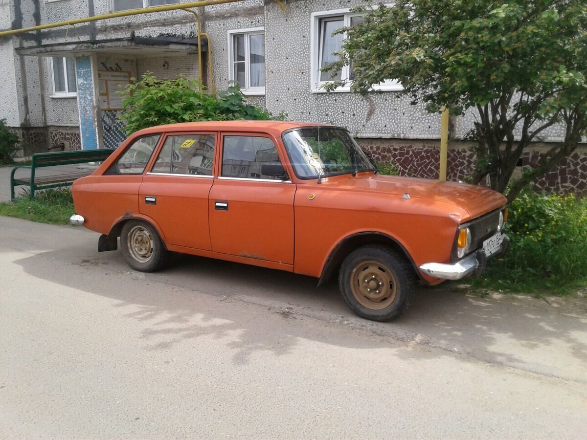 ИЖ 2125.jpg