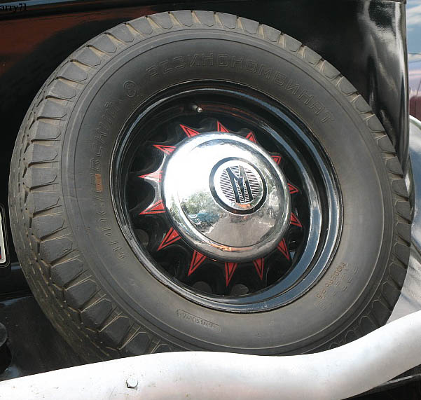М-1015 01.jpg