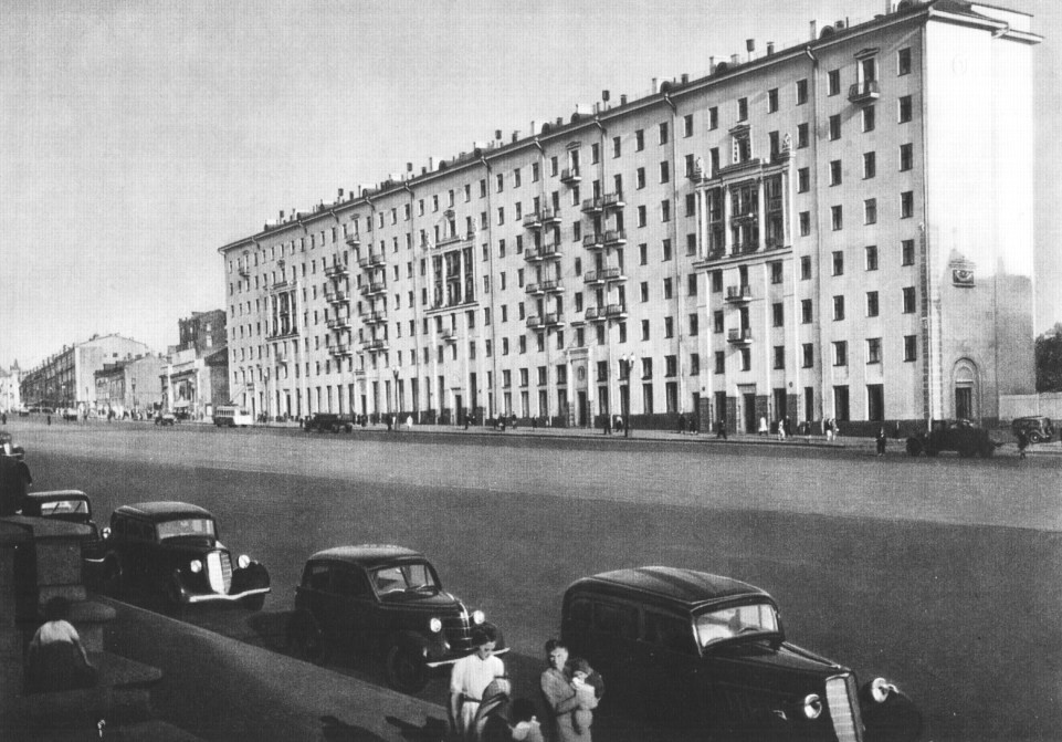 Москва.jpg