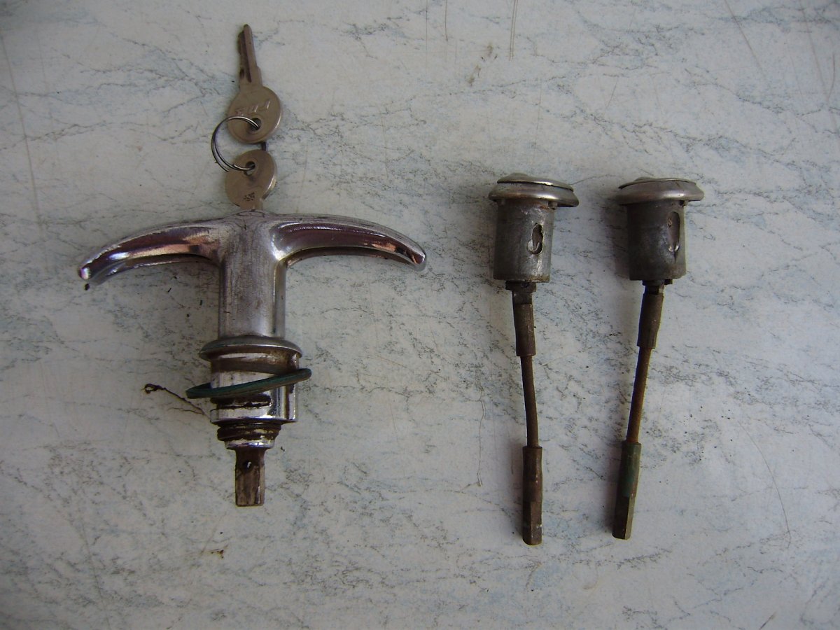 P4191278 (2).JPG
