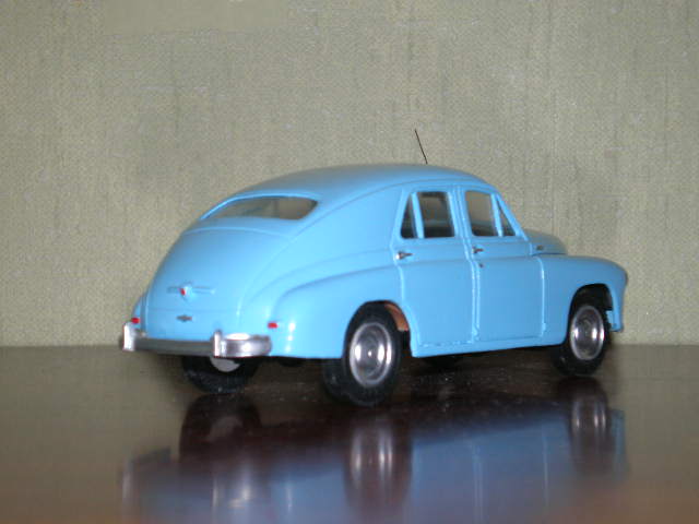 PB100403.JPG
