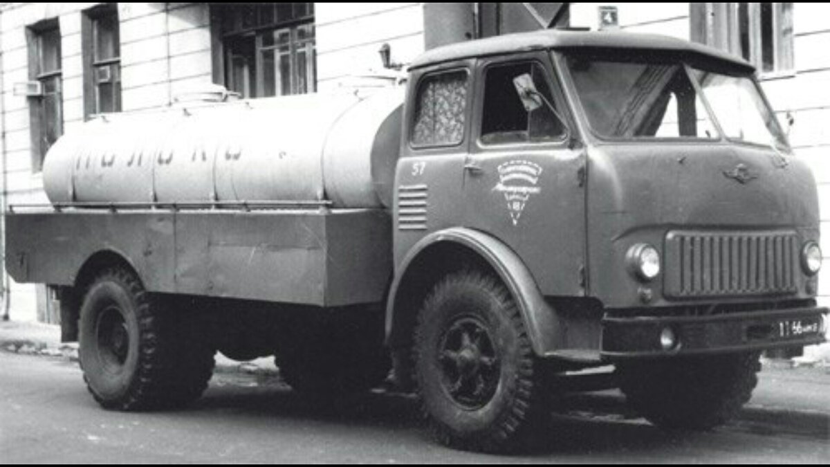 S91126-212019.jpg