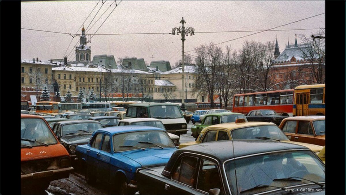 S91126-214021.jpg