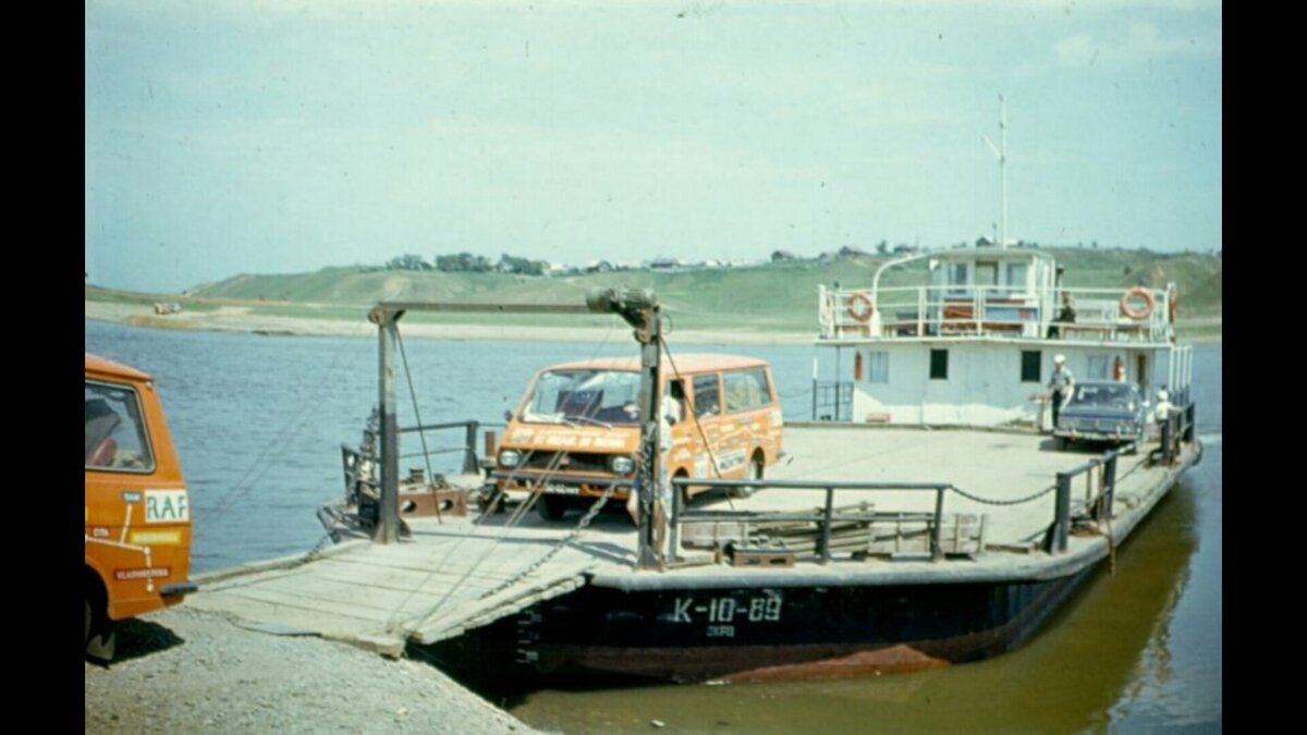 S91225-194920.jpg