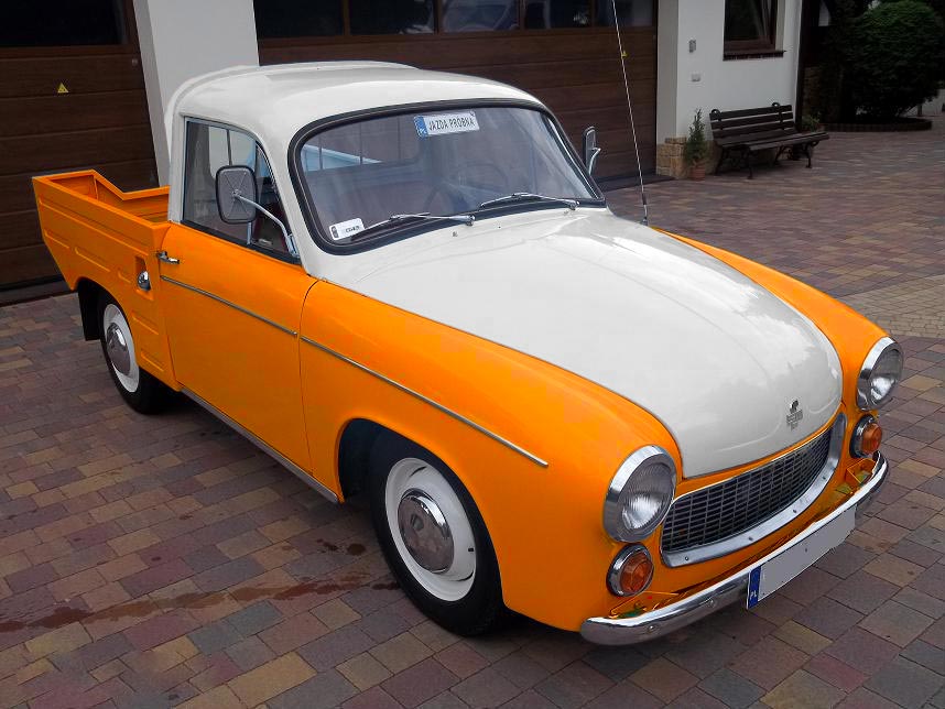 syrena-105-R20.jpg