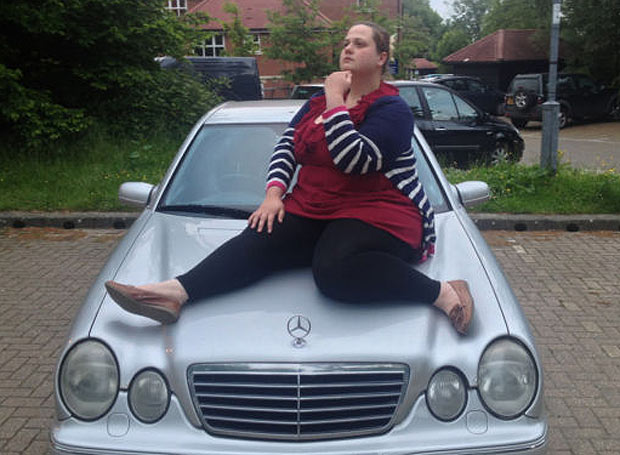 woman-and-car-1_1744044a.jpg