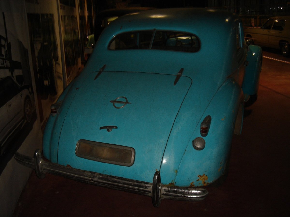 z_fdcd1981.jpg
