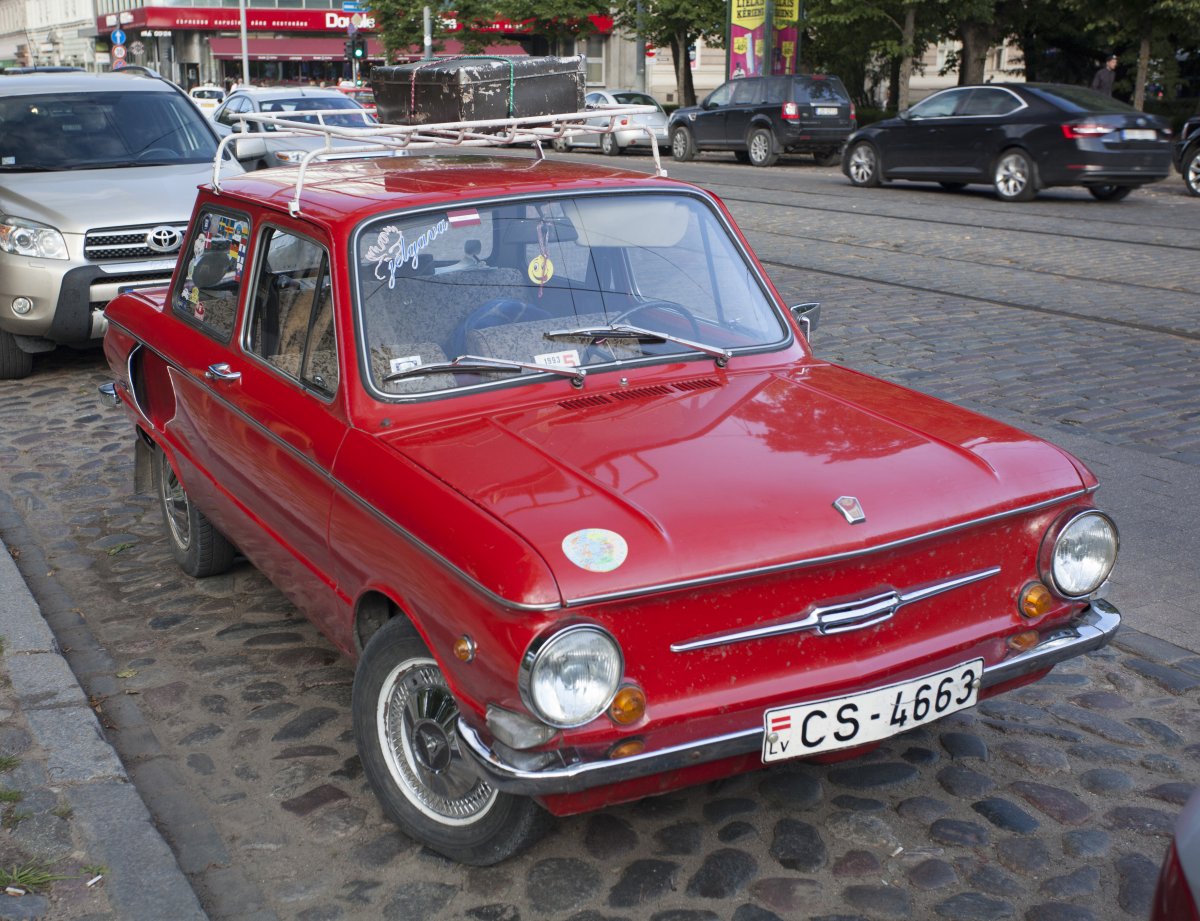 zaz6944.jpg